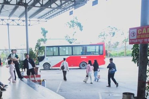 Nghệ An: Tăng chuyến, không tăng giá vé phục vụ hành khách về quê đón Tết