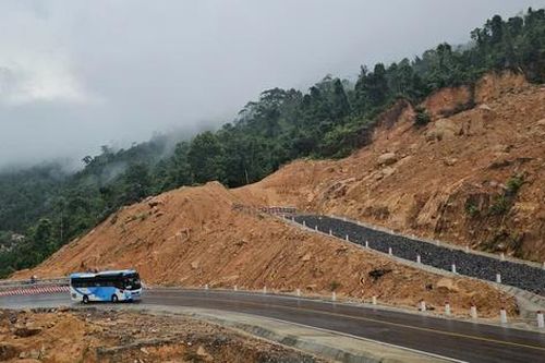 Các phương tiện đi Nha Trang - Đà Lạt được qua đèo Khánh Lê từ 5h đến 18h