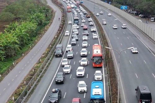 Phân luồng các tuyến đường bộ hướng về trung tâm Hà Nội
