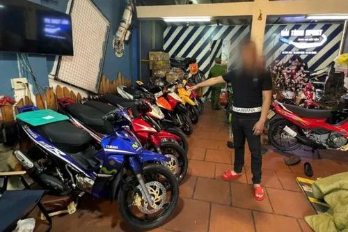 Triệt phá đường dây nhập lậu xe mô tô phân khối lớn