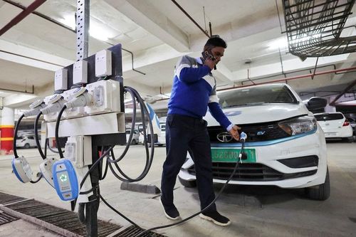 Lượng đăng ký xe điện tại Ấn Độ vượt 200.000 chiếc tháng thứ tư liên tiếp