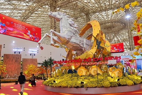 Doanh nghiệp liên tục chốt đơn hàng với đối tác ngoại tại Hội chợ Mùa Xuân