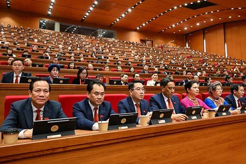 Đưa Nghị quyết Đại hội XIV của Đảng vào cuộc sống:Công tác cán bộ - 'then chốt của then chốt'