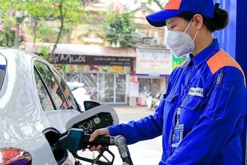 Cao điểm Tết 2026: Đồng Nai đề nghị bảo đảm xăng dầu trên tuyến cao tốc huyết mạch