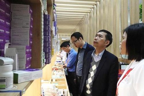 Đảm bảo nguồn cung thuốc chữa bệnh, phòng chống dịch dịp Tết Bính Ngọ 2026