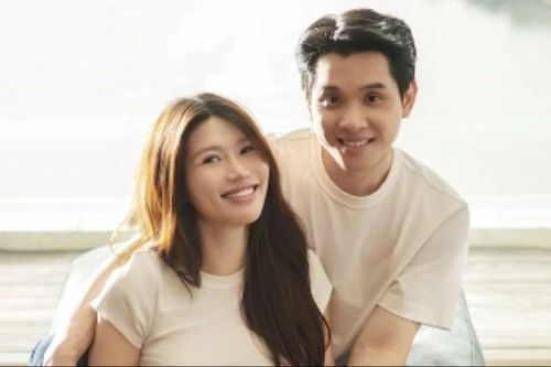 Á hậu Quỳnh Châu khoe ảnh Valentine, háo hức chờ đón con đầu lòng bên ông xã