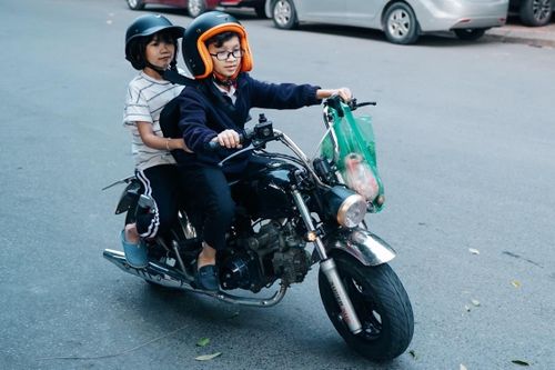 Cặp vợ chồng tí hon gây sốt MXH giờ ra sao?