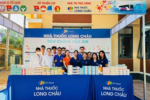 Long Châu mang niềm vui Tết đến gần với những hoàn cảnh khó khăn