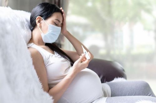 Mẹ bầu bị sốt, khi nào cảnh báo nguy hiểm?