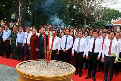 Trang nghiêm, linh thiêng, xúc động Lễ giỗ Anh hùng liệt sĩ Võ Thị Sáu