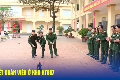 Tết đoàn viên ở Kho KT887