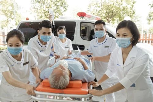 Sử dụng rượu thuốc bồi bổ sức khỏe, nhiều người gặp hại