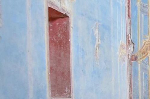 Căn phòng màu xanh hiếm thấy sau gần 2.000 năm bị núi lửa chôn vùi