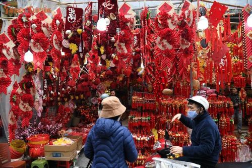 Phố cổ Hà Nội sống động những ngày cận Tết Nguyên đán