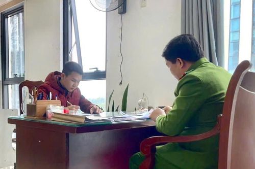Giao xe cho bạn nhậu rồi gây tai nạn làm 2 người chết, nam thanh niên bị khởi tố