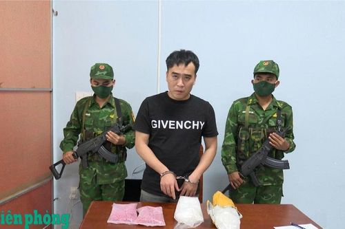 Giữ vững tuyến đầu, ngăn chặn 'cái chết trắng' trên biên giới Tây Nam