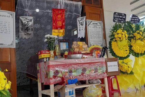 Liên tiếp tai nạn thương tâm khi trang trí Tết