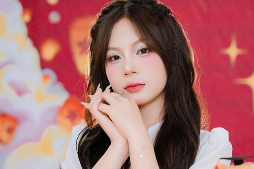 Nữ sinh chuyên Toán giành giải quốc gia môn Lịch sử, chọn học trường kinh tế