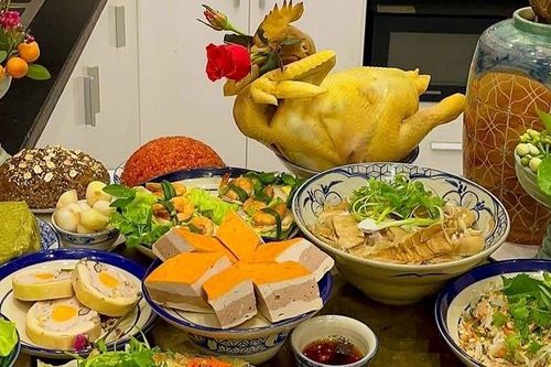 'Bẫy' ăn uống khiến nhiều người Việt rước bệnh ngày Tết