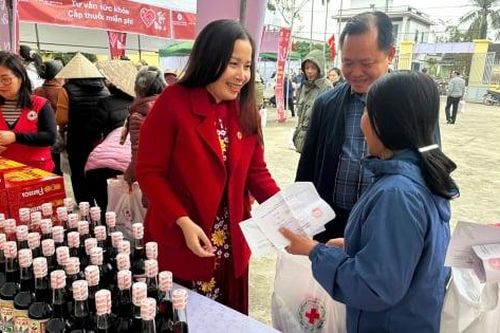 Gần 34 tỷ đồng quà 'Tết nhân ái' đến tay hơn 56.000 người dân Hải Phòng