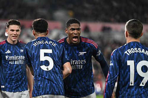 Vòng 4 FA Cup: Arsenal và Man City rộng cửa đi tiếp, Liverpool đối mặt thử thách cực đại