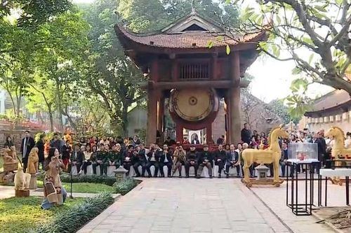 Những chú 'ngựa về phố': Đối thoại thú vị giữa di sản và sáng tạo đương đại