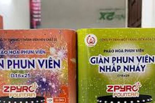 Loạn giá, pháo hoa Tết vẫn 'cháy hàng'
