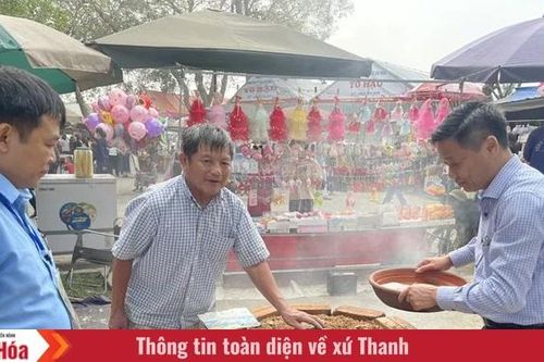 Ngày xuân nhớ về tục bánh chưng nung