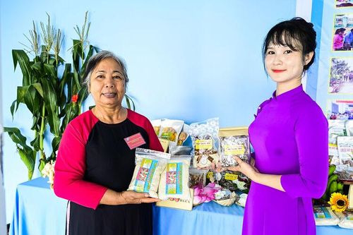 Khởi nghiệp từ đất quê