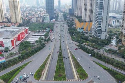 27 Tết Bính Ngọ: Thủ đô thênh thang trong buổi sáng đầu kỳ nghỉ