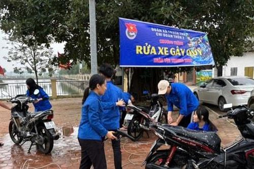 Tuổi trẻ Thạch Thất mang Tết yêu thương đến những hoàn cảnh khó khăn