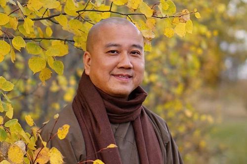 Những câu hỏi - đáp mở lối tỉnh thức của sa môn Thích Pháp Hòa