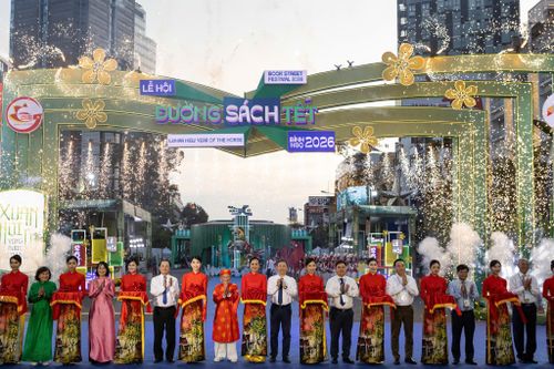 Khai mạc Lễ hội Đường sách Tết đầu tiên của TP.HCM sau sáp nhập