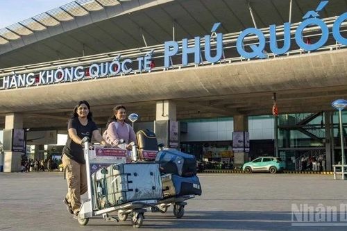 Trước thềm Tết Nguyên đán, Phú Quốc đón số chuyến bay quốc tế cao kỷ lục