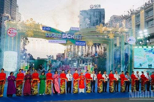 Khai mạc Lễ hội Đường sách Tết Bính Ngọ 2026