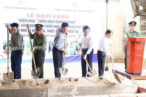 Sắc Xuân trên những mái ấm từ ý Đảng, lòng dân