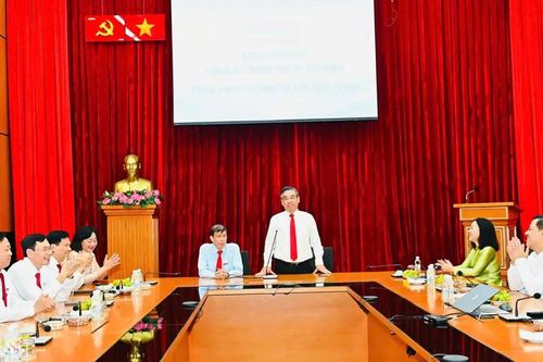 Lãnh đạo TPHCM thăm, chúc tết đội ngũ những người làm Báo Sài Gòn Giải Phóng