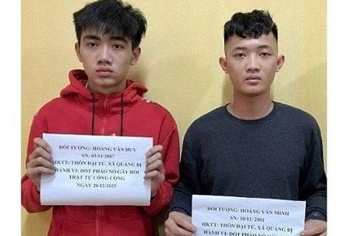 Khởi tố hai bị can mua, đốt pháo nổ trái phép dịp giáp Tết