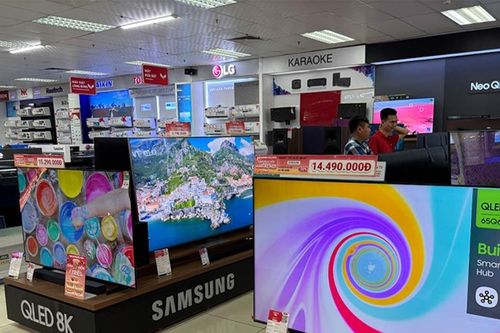 Điện máy giảm giá tới 60% vẫn vắng khách; giá iPhone 14 hạ xuống mức không tưởng