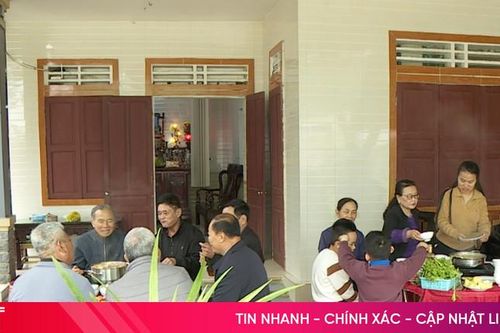 Bữa cơm chiều cuối năm