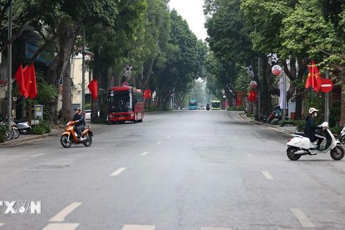 Hà Nội: Giao thông cơ bản thông suốt, an toàn trong ngày thứ 2 kỳ nghỉ Tết