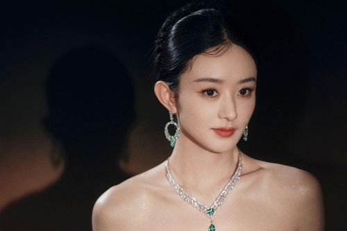 Triệu Lệ Dĩnh lập kỷ lục mới chấn động toàn cầu