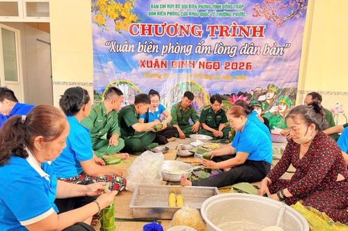 Đồng Tháp: Ấm lòng tình xuân biên giới