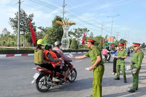 Công an tỉnh Đồng Tháp: Lan tỏa tính nhân văn từ những 'Trạm dừng chân nghĩa tình'