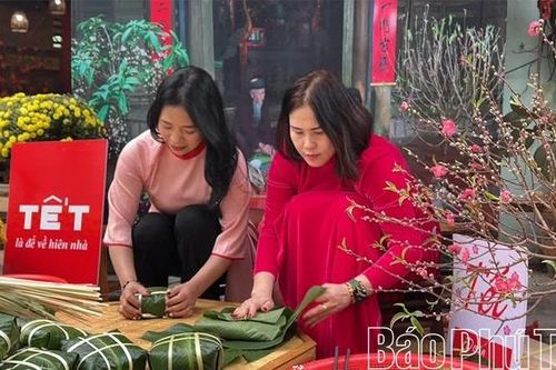 Niềm vui trọn vẹn của những người con xa xứ