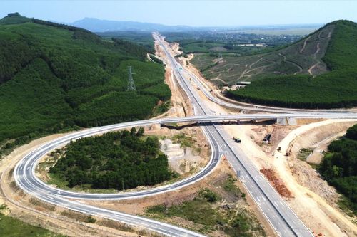 Bảo đảm trật tự, an toàn giao thông trên đường cao tốc
