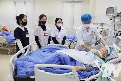 Những ca trực giữ Tết bình yên