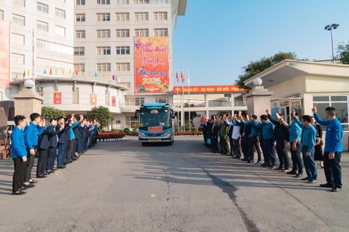 Những chuyến xe Xuân từ Gia đình Thợ Mỏ Thống Nhất