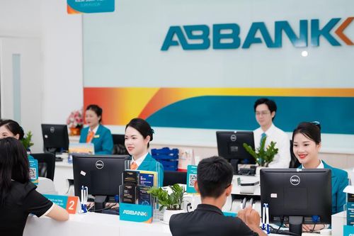 ABBank 'bơm' 4.000 tỷ đồng ưu đãi cho dự án hạ tầng, công nghệ