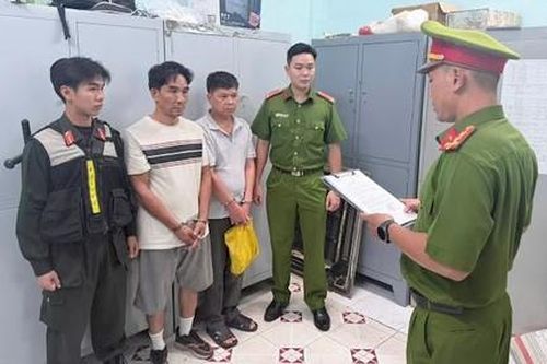 Công an TPHCM xử lý nhanh, tạm giữ các đối tượng trong 2 vụ gây rối gần khu vực sân bay Tân Sơn Nhất